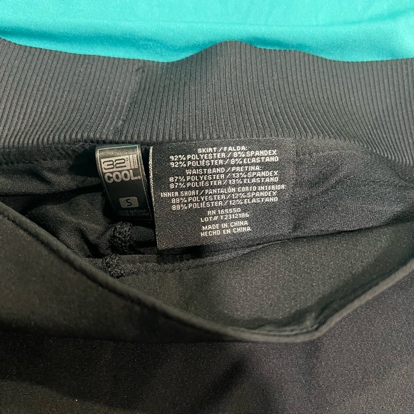 32 Degree Ladies Skort Black Size Small Like New - Picture 4 of 4